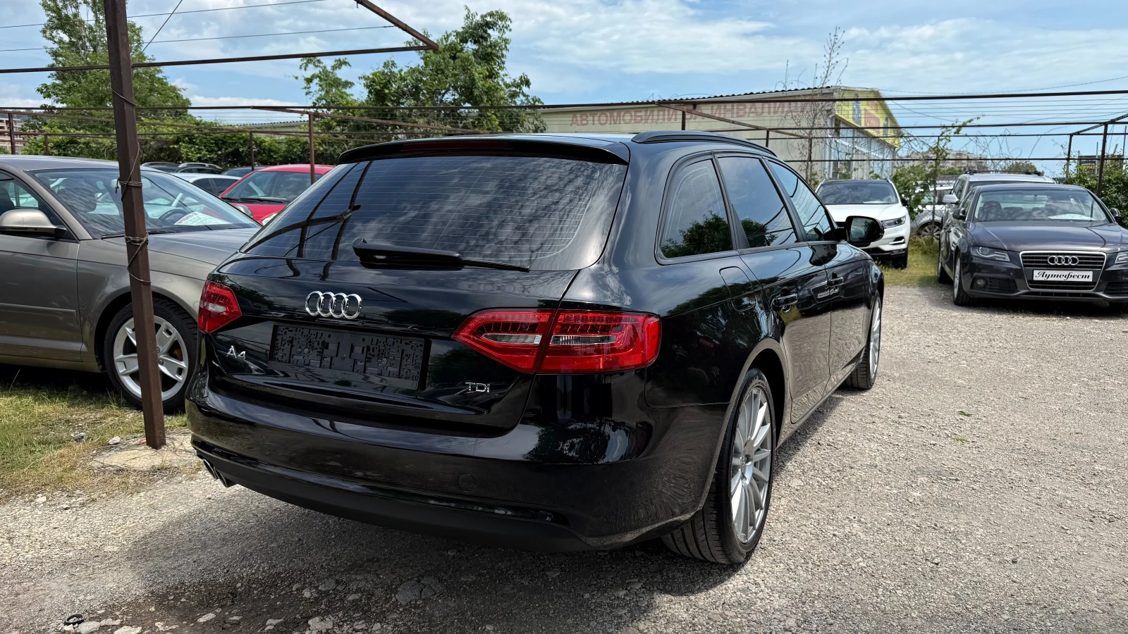 Audi A4 2.0TDI FACELIFT BiXenon ����-5� | Mobile.bg � ����������� 4