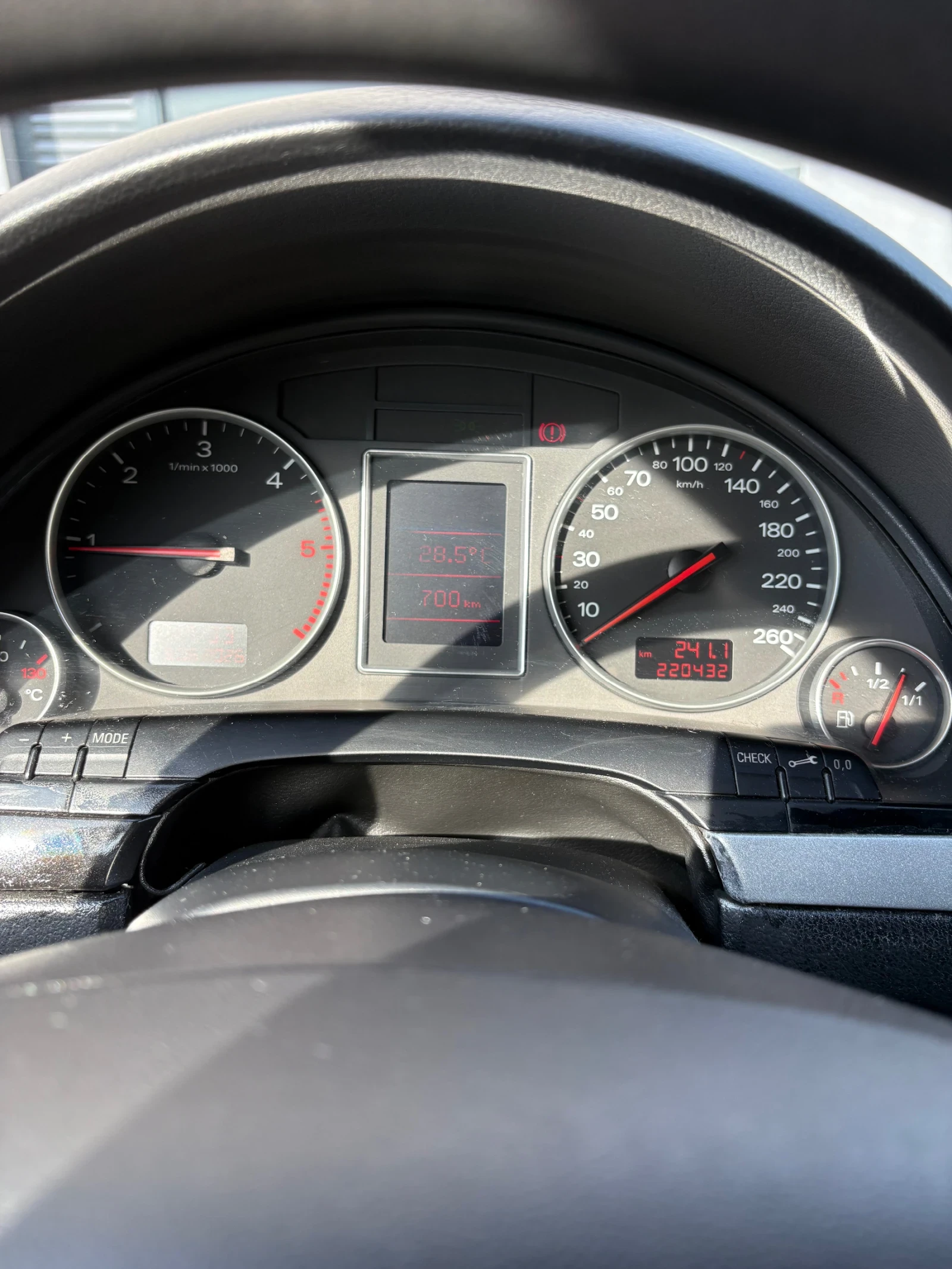 Audi A4 A4 Б6 1.9 TDI, снимка 10 - Автомобили и джипове - 54766802