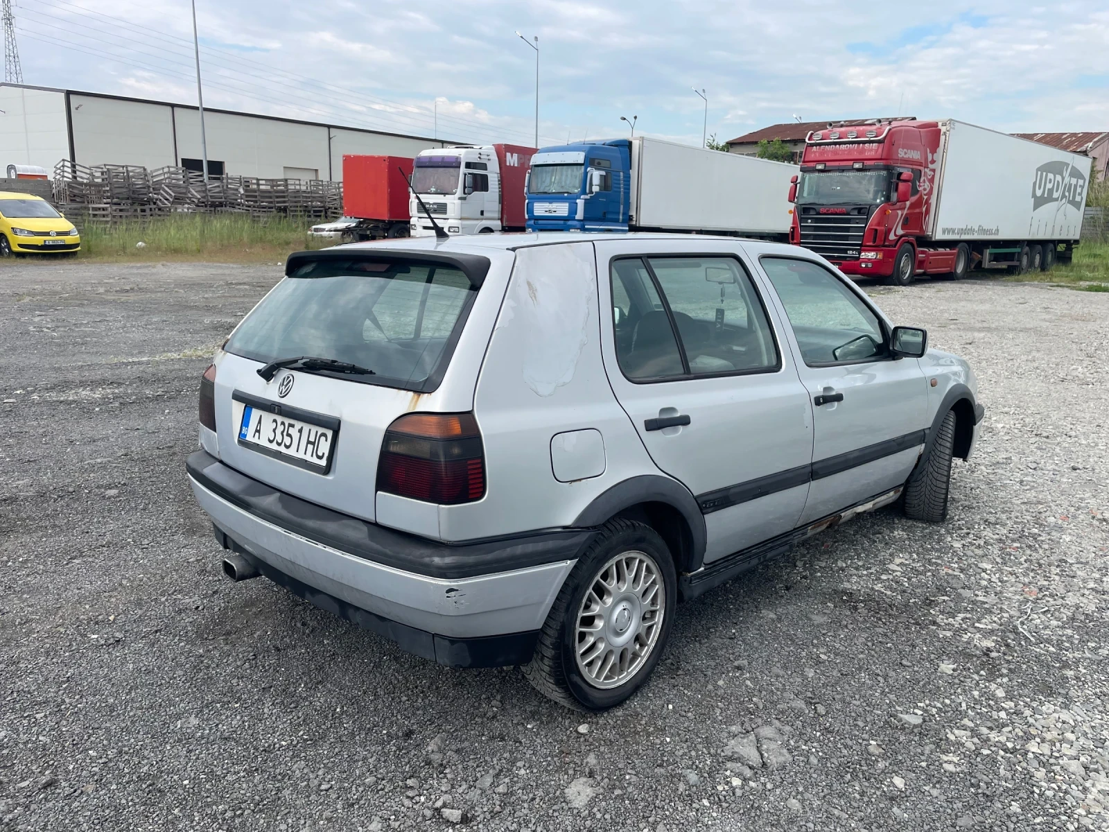 VW Golf, снимка 6 - Автомобили и джипове - 54796761