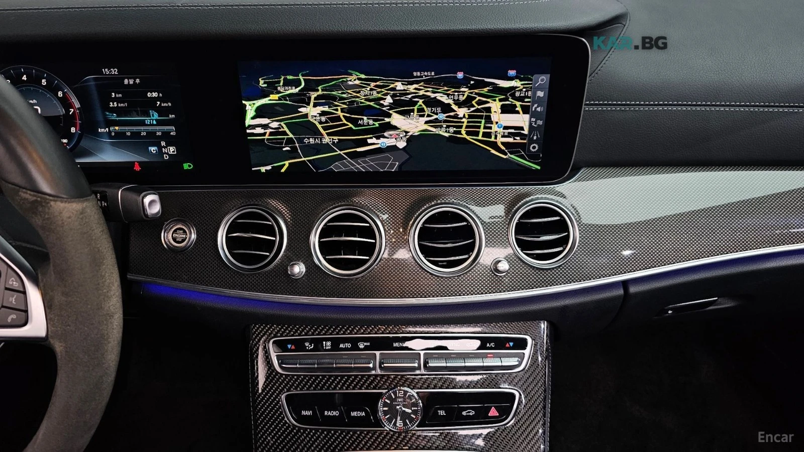 Mercedes-Benz E 300 4MATIC* AMG-LINE* FULL-ASSISTS* 3D-BURMESTER* PANO, снимка 9 - Автомобили и джипове - 54812235