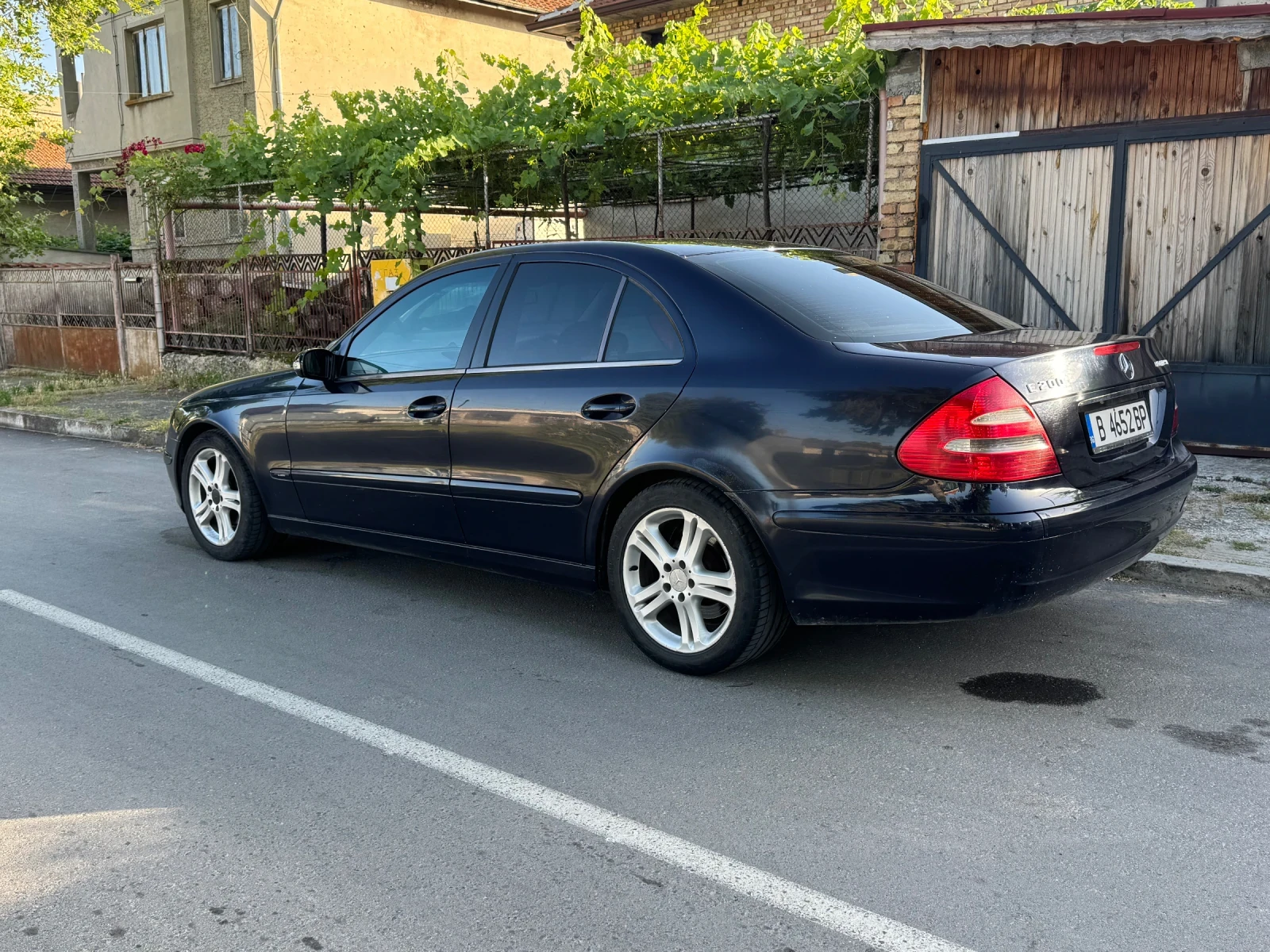 Mercedes-Benz E 200 | Mobile.bg � ����������� 5