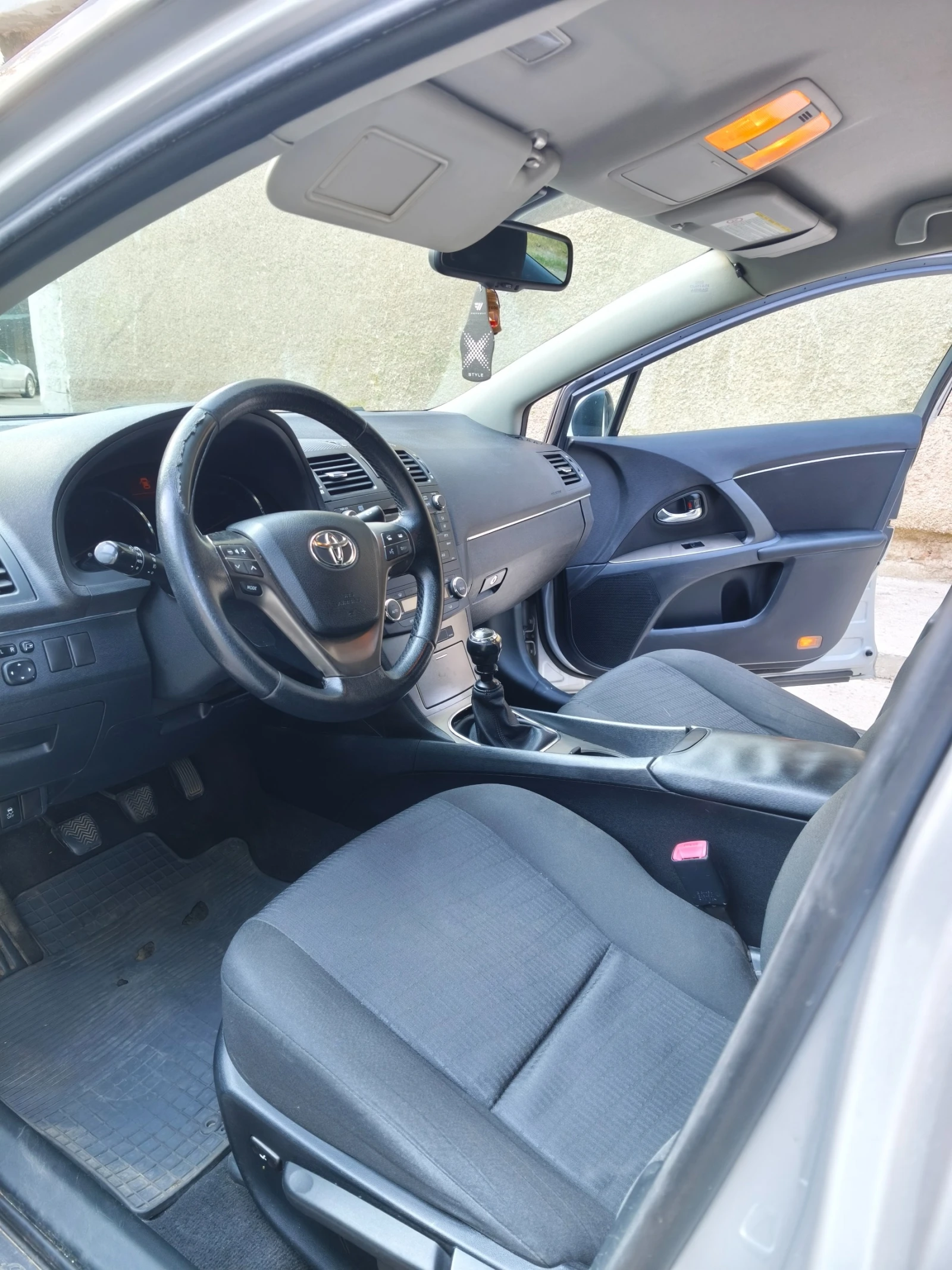Toyota Avensis T27 | Mobile.bg � ����������� 5