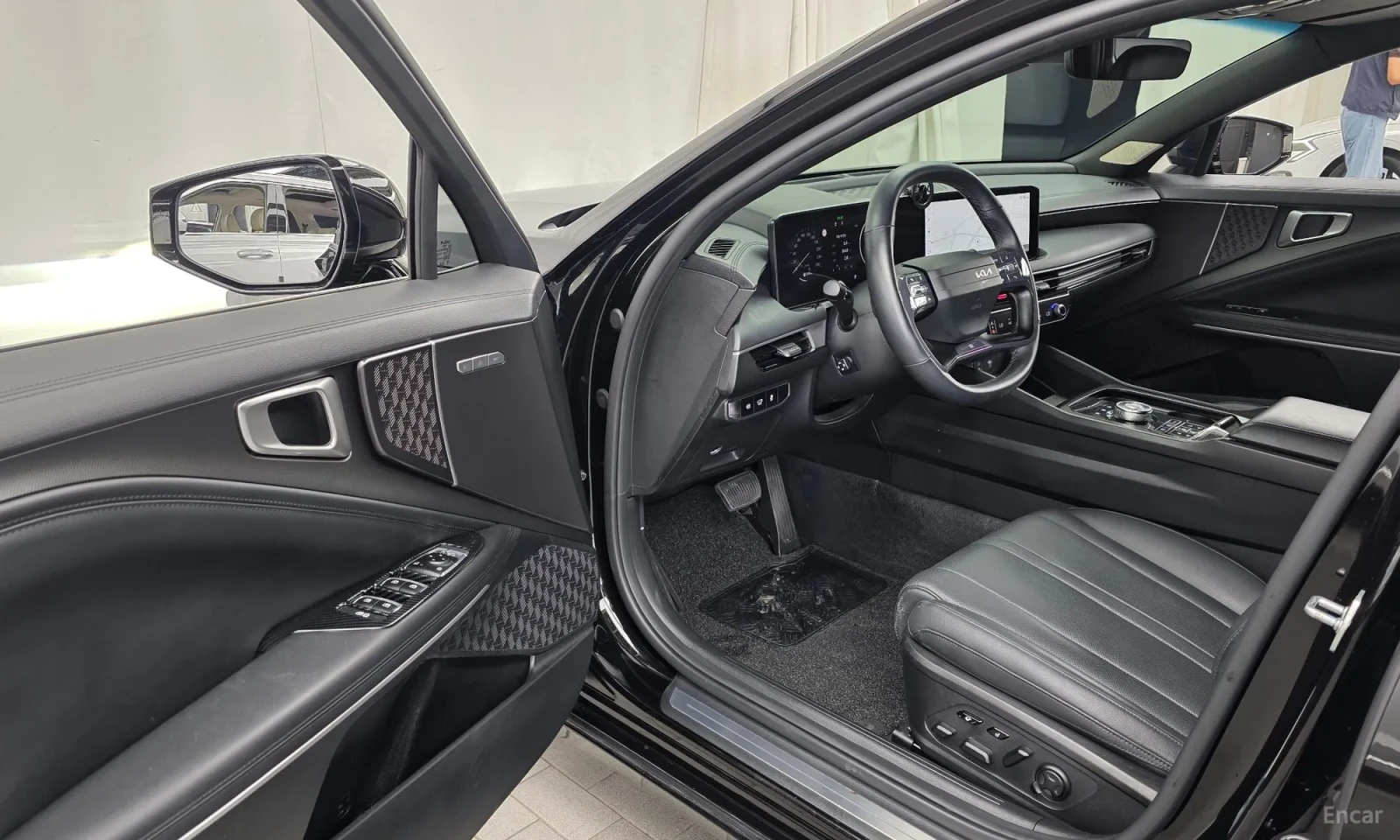 Kia K8 Само на газ\Топ Оферта, снимка 10 - Автомобили и джипове - 55587492