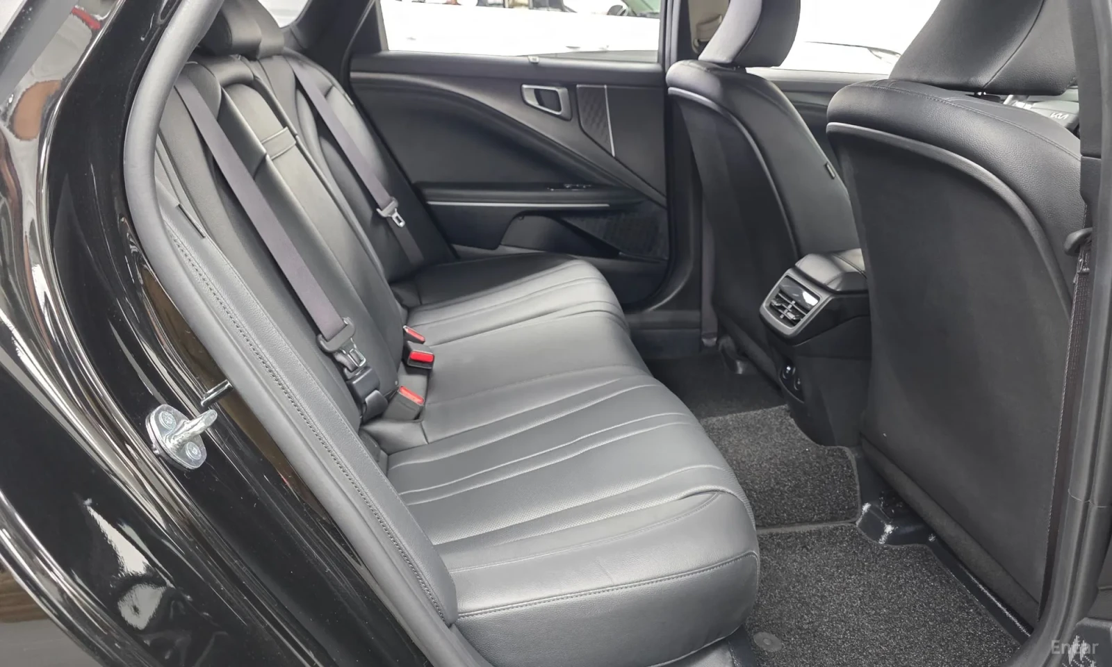Kia K8 Само на газ\Топ Оферта, снимка 11 - Автомобили и джипове - 55587492