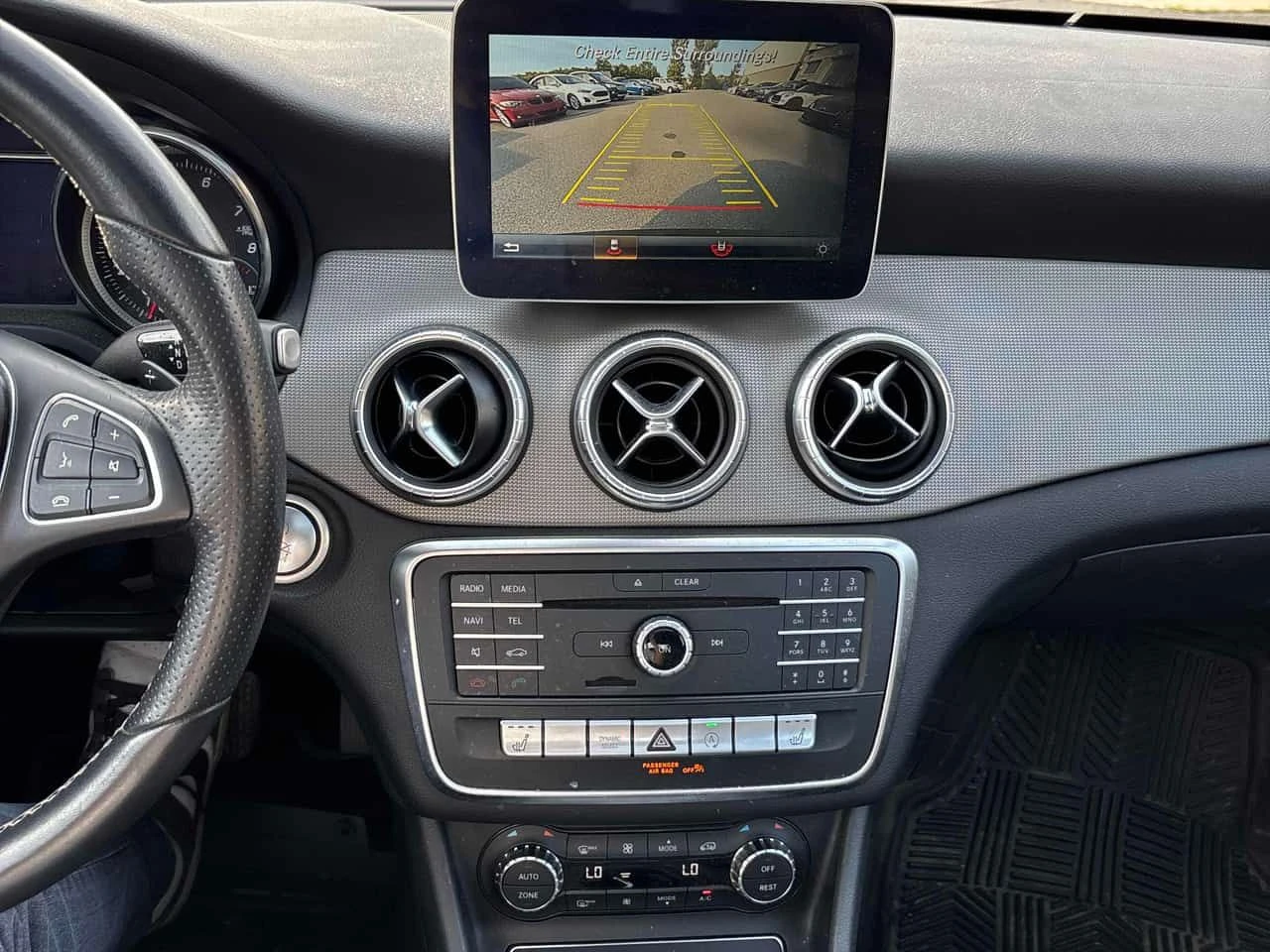 Mercedes-Benz CLA 250  * CARFAX * БЕЗ ПЪРВОНАЧАЛНА ВНОСКА, снимка 9 - Автомобили и джипове - 55632529