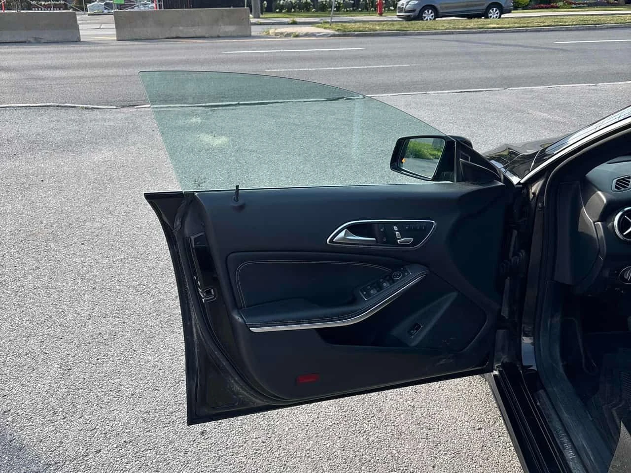 Mercedes-Benz CLA 250  * CARFAX * БЕЗ ПЪРВОНАЧАЛНА ВНОСКА, снимка 17 - Автомобили и джипове - 55632529