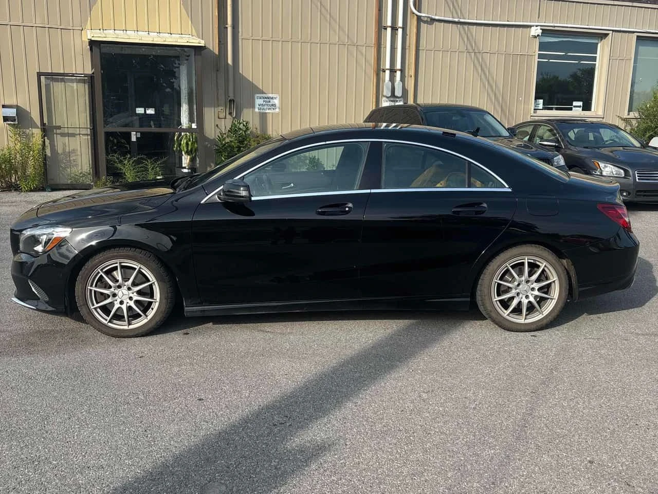 Mercedes-Benz CLA 250  * CARFAX * БЕЗ ПЪРВОНАЧАЛНА ВНОСКА, снимка 2 - Автомобили и джипове - 55632529