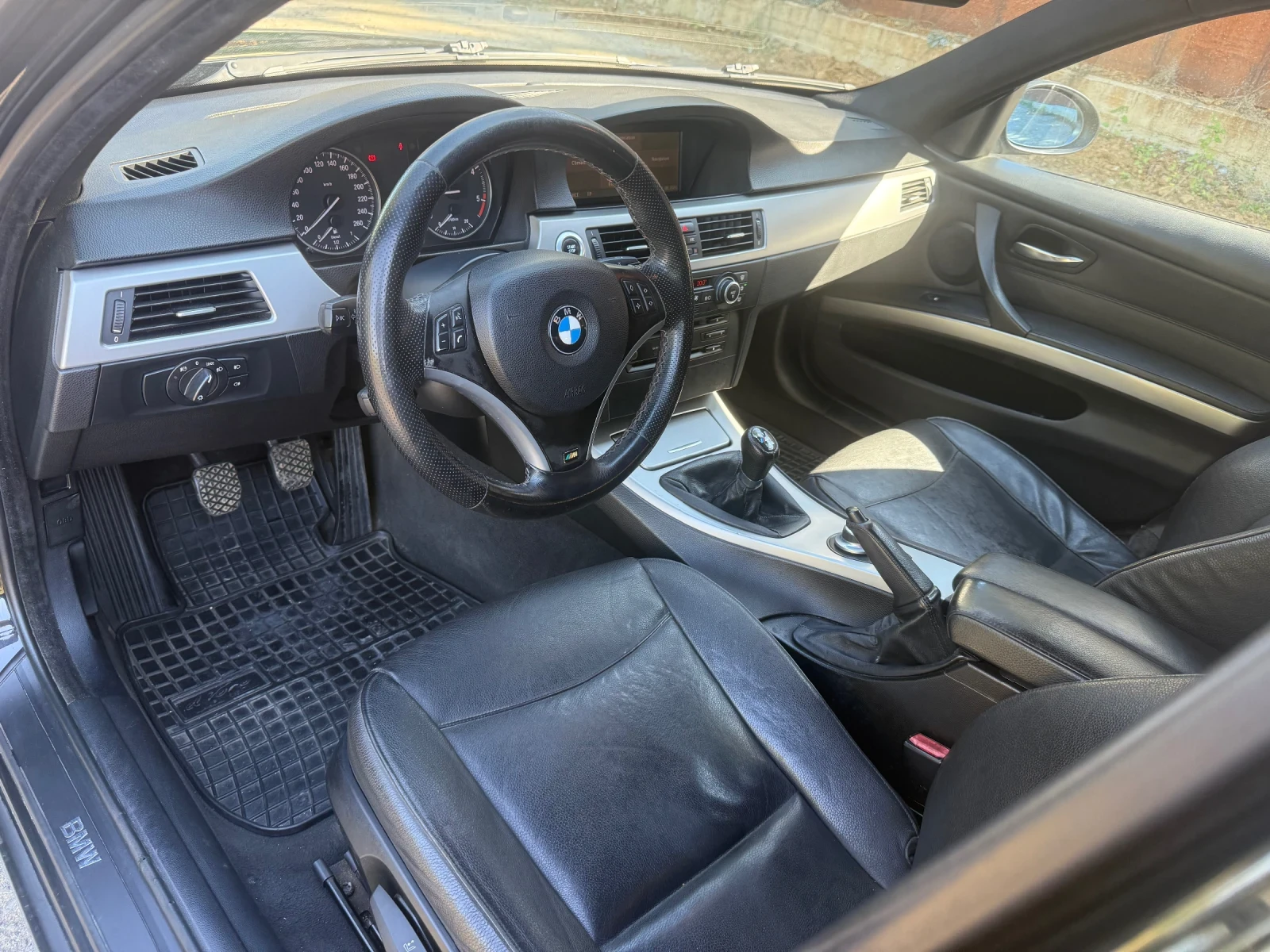 BMW 320 D 163ks Navi Xenon Обслужена, снимка 7 - Автомобили и джипове - 56059784