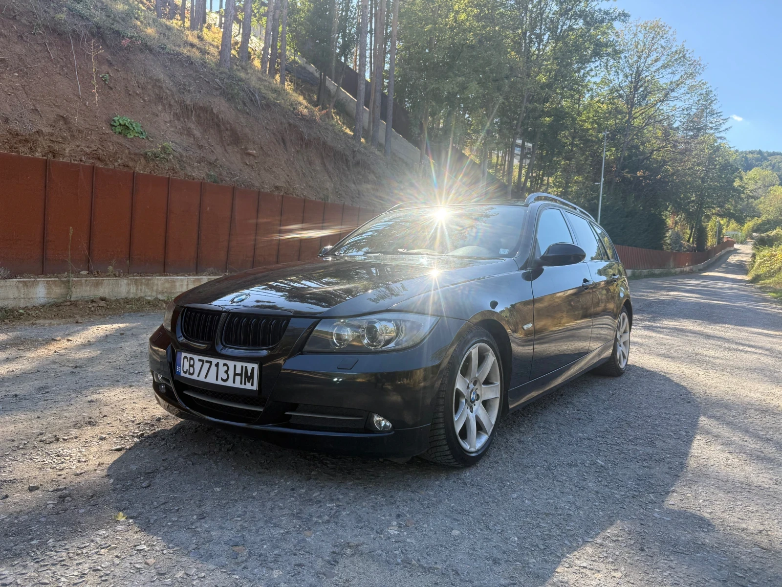 BMW 320 D 163ks Navi Xenon Обслужена, снимка 3 - Автомобили и джипове - 56059784