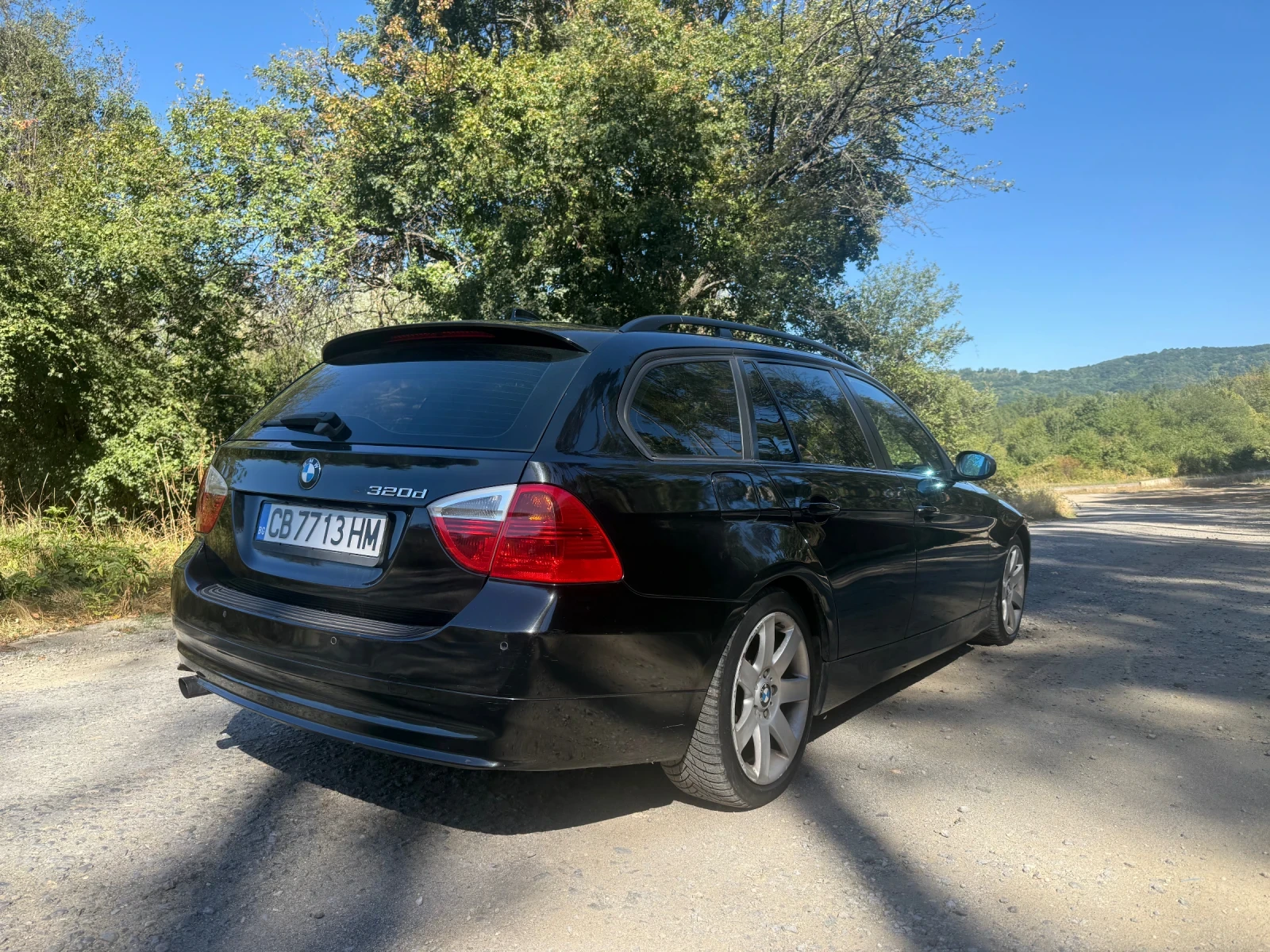 BMW 320 D 163ks Navi Xenon Обслужена, снимка 6 - Автомобили и джипове - 56059784