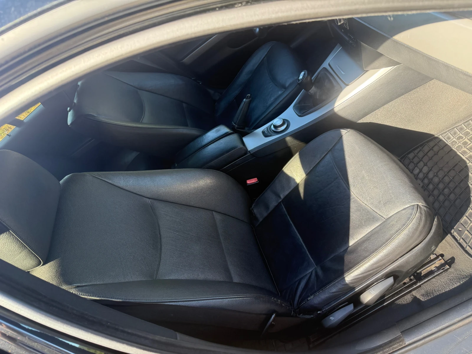 BMW 320 D 163ks Navi Xenon Обслужена, снимка 10 - Автомобили и джипове - 56059784