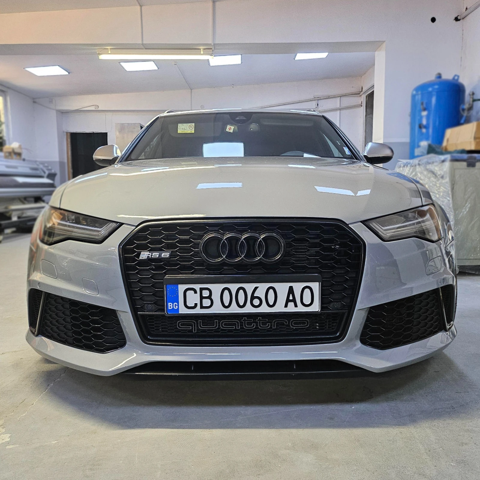 Audi Rs6, снимка 4 - Автомобили и джипове - 56151870