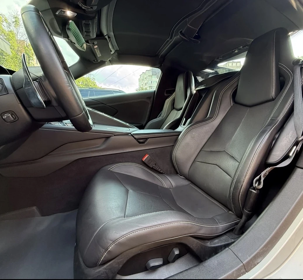 Chevrolet Corvette C8 / STINGREY / LT1 / Камера / BOSE, снимка 11 - Автомобили и джипове - 56514019