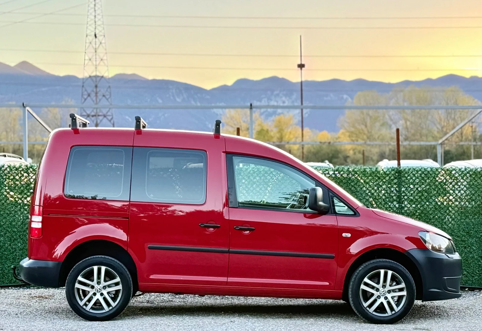 VW Caddy 2.0TDi Life//4x4* NAVI, снимка 8 - Автомобили и джипове - 56630264