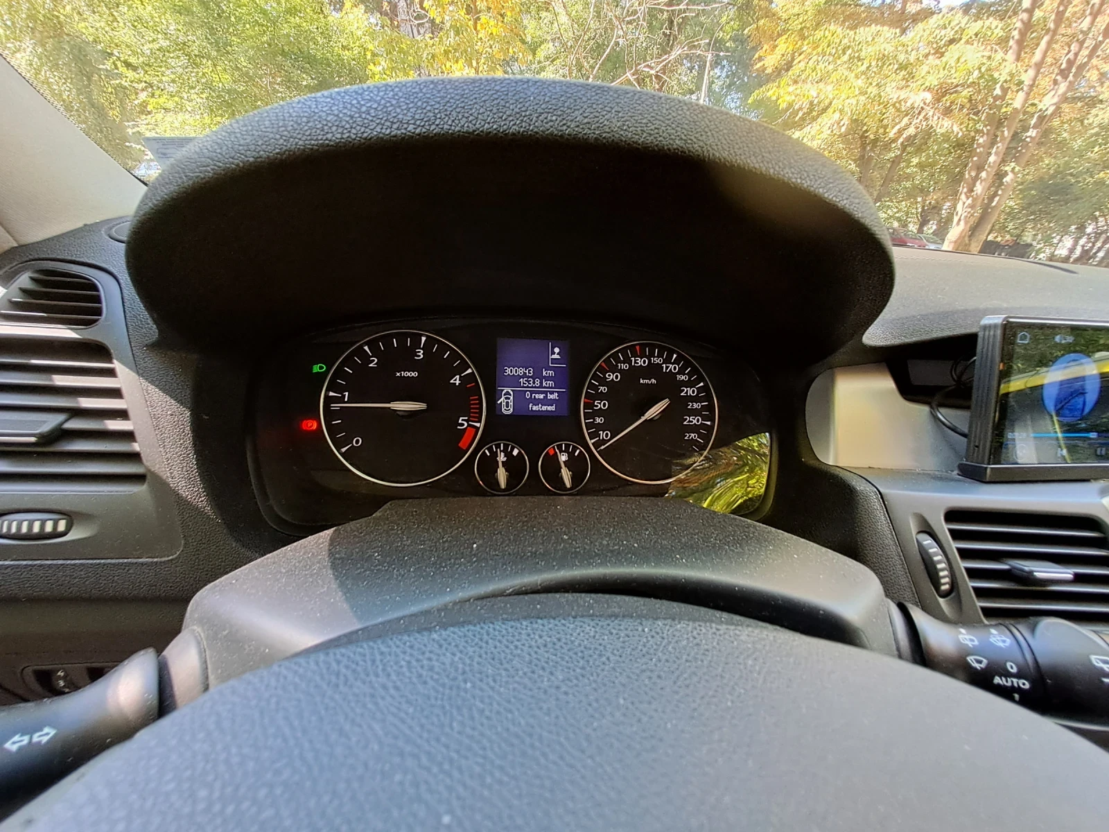 Renault Laguna 2.0 dci, 170 к.с., снимка 8 - Автомобили и джипове - 56637729