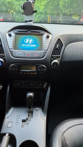 Hyundai IX35  2.0 Crdi , снимка 2