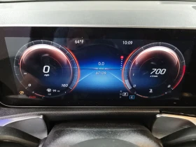 Mercedes-Benz GLB 4MATIC/AMG LINE/CARBON/PANO - 52500 лв. - 13910385 10