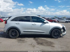 Kia Niro 1.6L I-4 DI, DOHC, VVT, 104HP Front Wheel Drive - 14700 лв. / 7515.99 € - 38239915 6