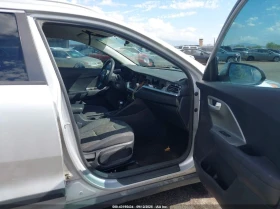 Kia Niro 1.6L I-4 DI, DOHC, VVT, 104HP Front Wheel Drive - 14700 лв. / 7515.99 € - 38239915 12