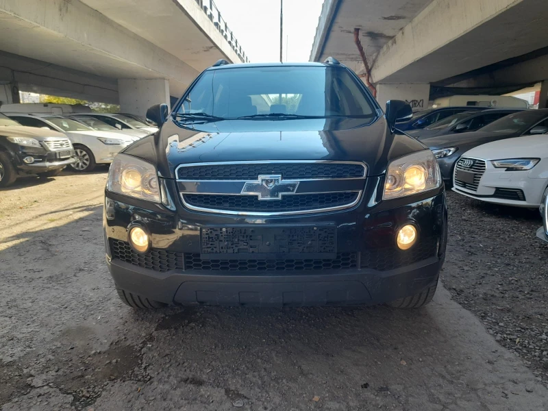 Chevrolet Captiva 2.4i-7 места-2010-ГАЗ, снимка 4 - Автомобили и джипове - 47622823