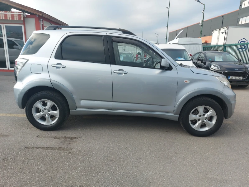 Daihatsu Terios 1.5i, ГАЗОВ ИНЖЕКЦИОН, 4 х 4, ИТАЛИЯ, снимка 4 - Автомобили и джипове - 48324605