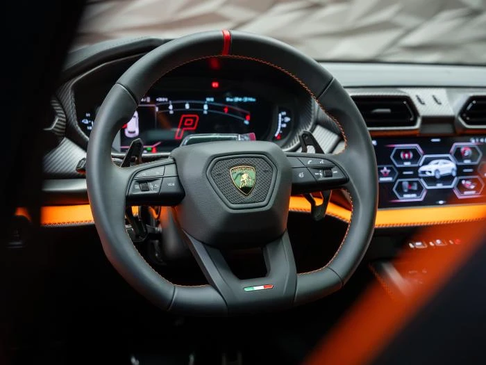 Lamborghini Urus SE* V8* B&O* 360CAM* PANO* ������*  | Mobile.bg � ����������� 8