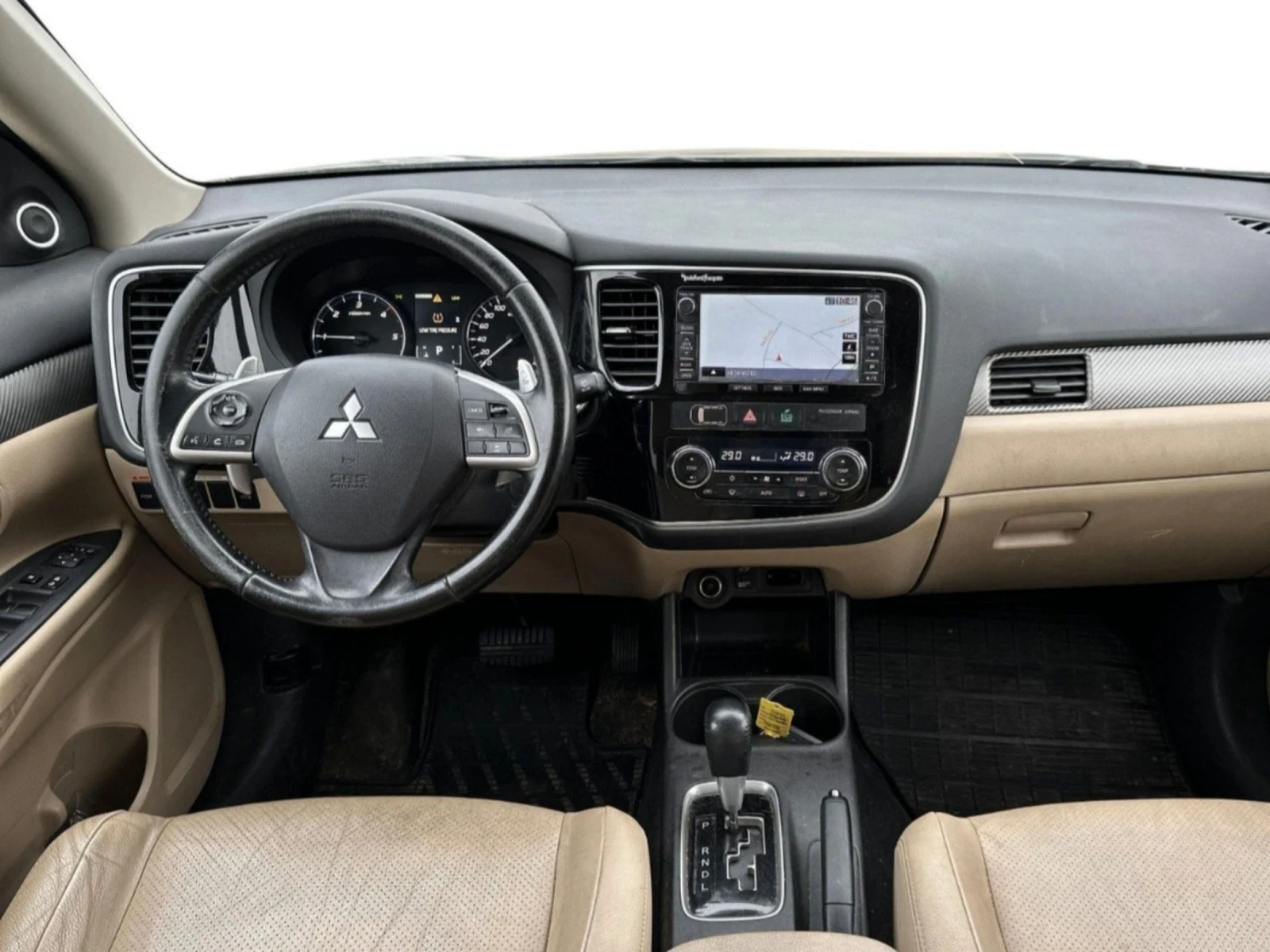 Mitsubishi Outlander AWD / 2.3d / Automatic / Всички екстри  - изображение 5