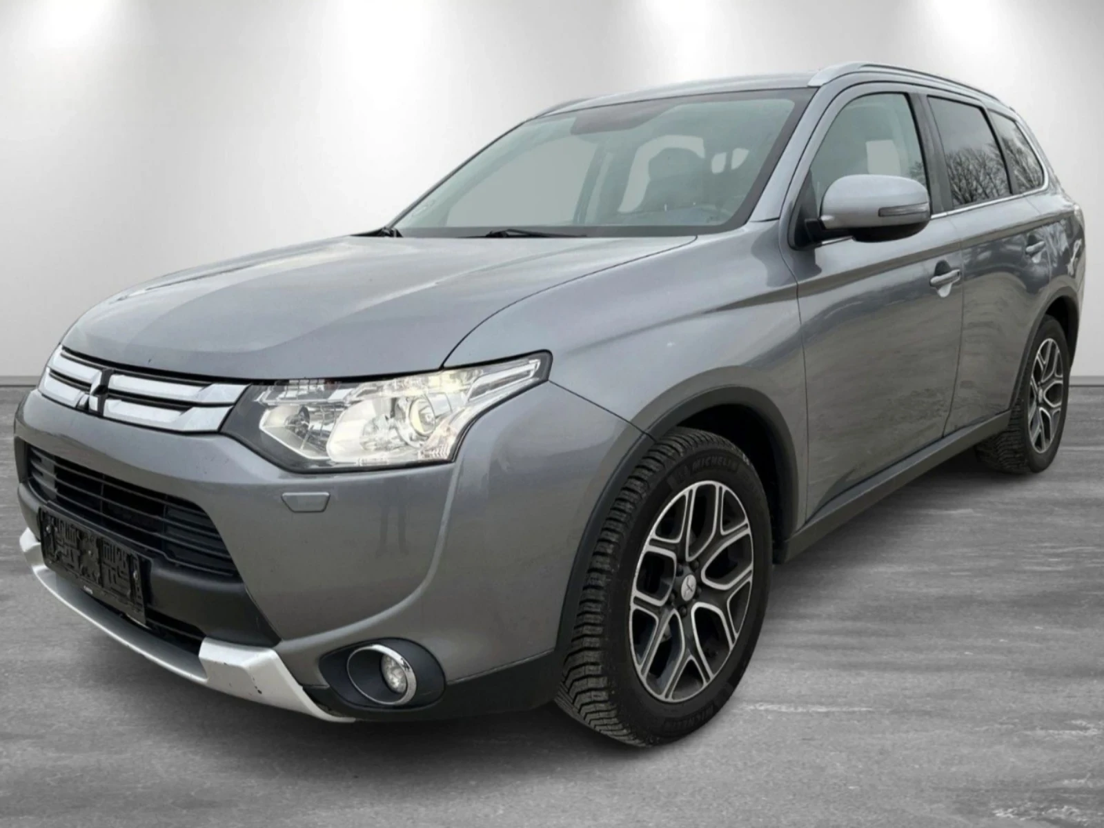 Mitsubishi Outlander AWD / 2.3d / Automatic / Всички екстри  - изображение 2