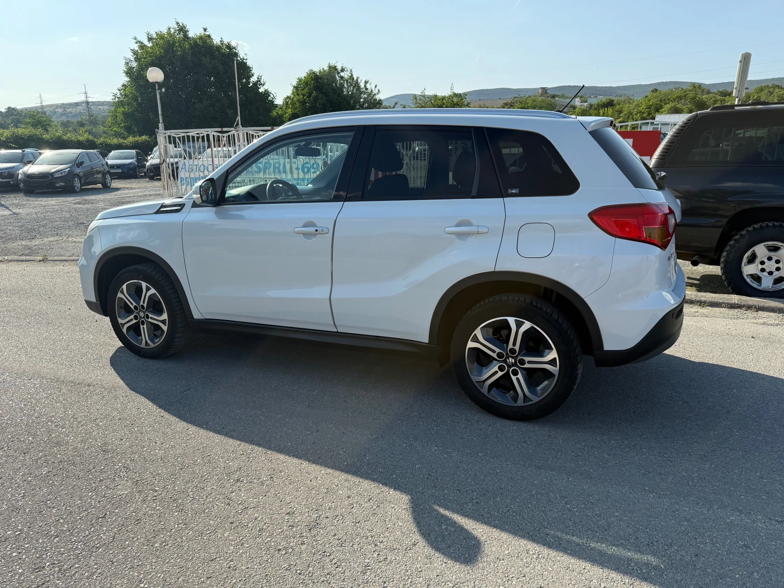 Suzuki Vitara 1.6 4х4 FULL ШВЕЙЦАРИЯ - изображение 2