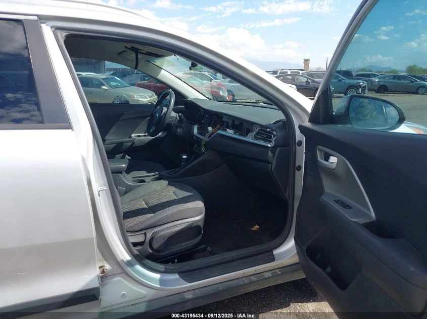 Kia Niro 1.6L I-4 DI, DOHC, VVT, 104HP Front Wheel Drive | Mobile.bg   12