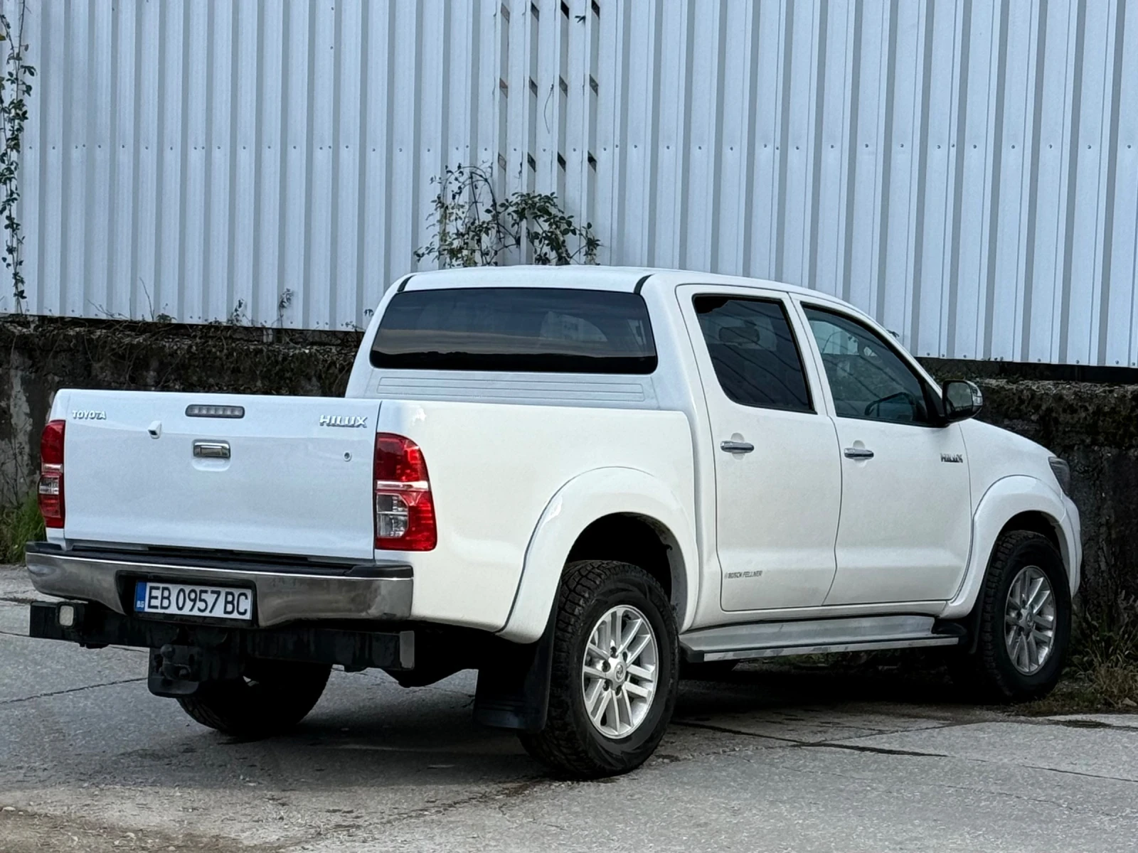 Toyota Hilux 3.0 D4D* КАМЕРИ* БЛОКАЖ - изображение 3