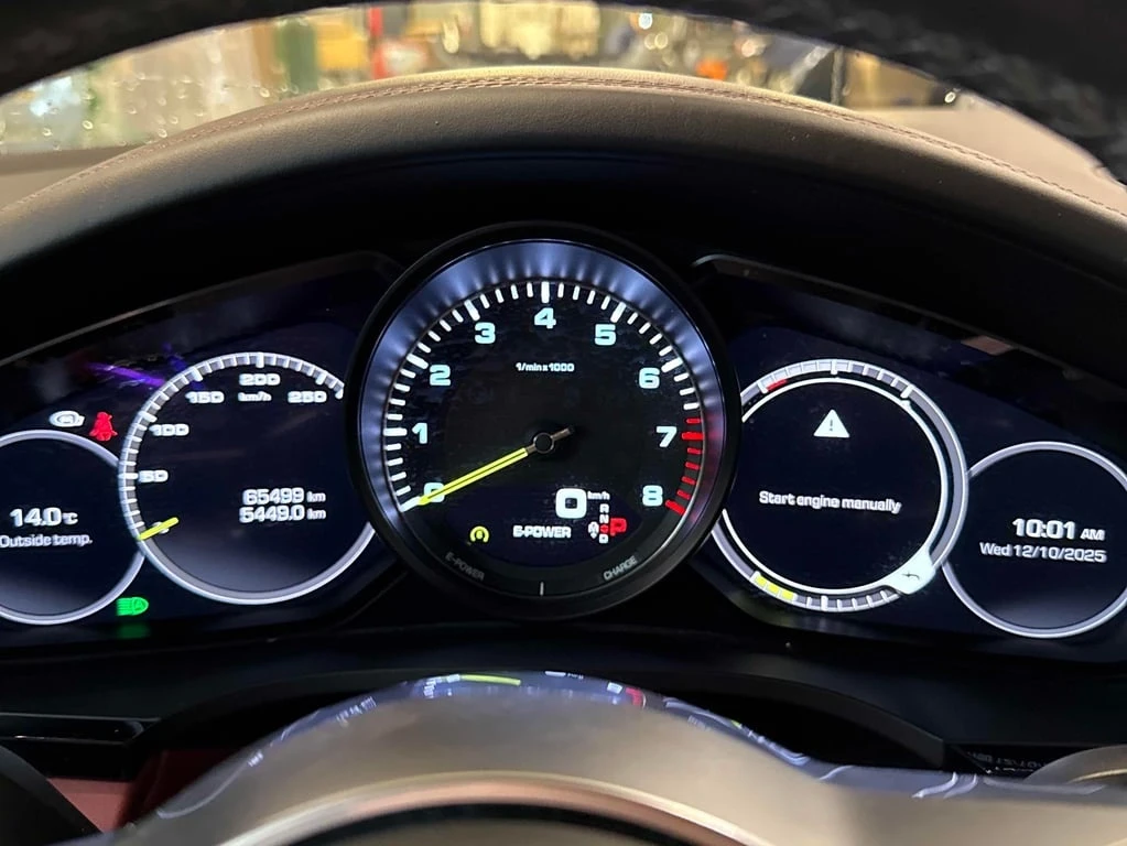 Porsche Cayenne 2020 E Hybrid * CARFAX * БЕЗ ПЪРВОНАЧАЛНА ВНОСКА - изображение 8