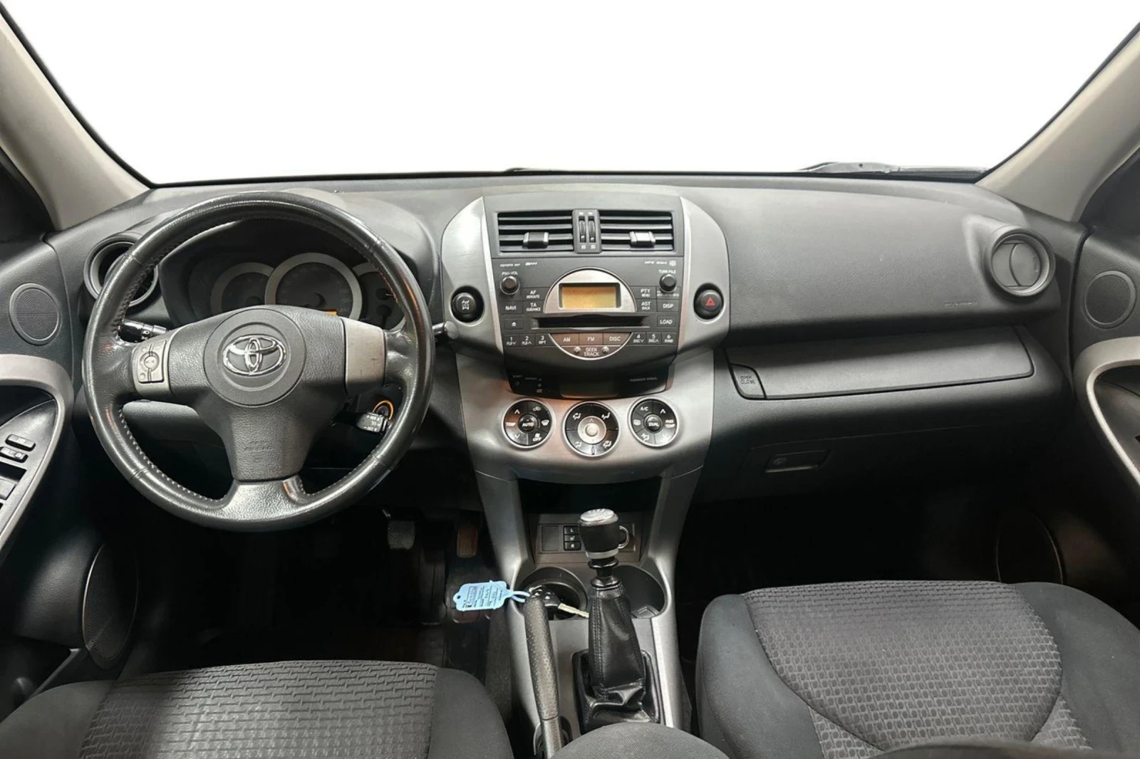 Toyota Rav4 D4-D, снимка 14 - Автомобили и джипове - 54288340