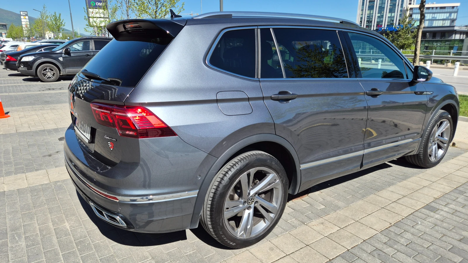 VW Tiguan Allspace, снимка 3 - Автомобили и джипове - 54549038