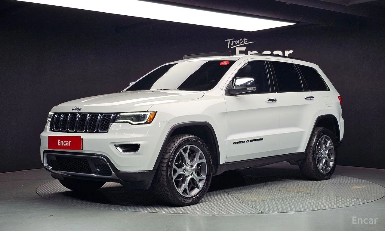 Jeep Grand cherokee 3.6* V6* 8ZF* ПОДГРЕВ* ОБДУХВАНЕ* КАМЕРА* КЕЙЛЕС* 