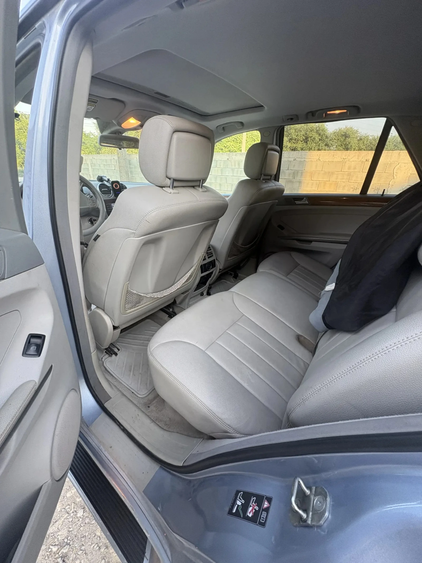 Mercedes-Benz ML 350, снимка 10 - Автомобили и джипове - 55345743