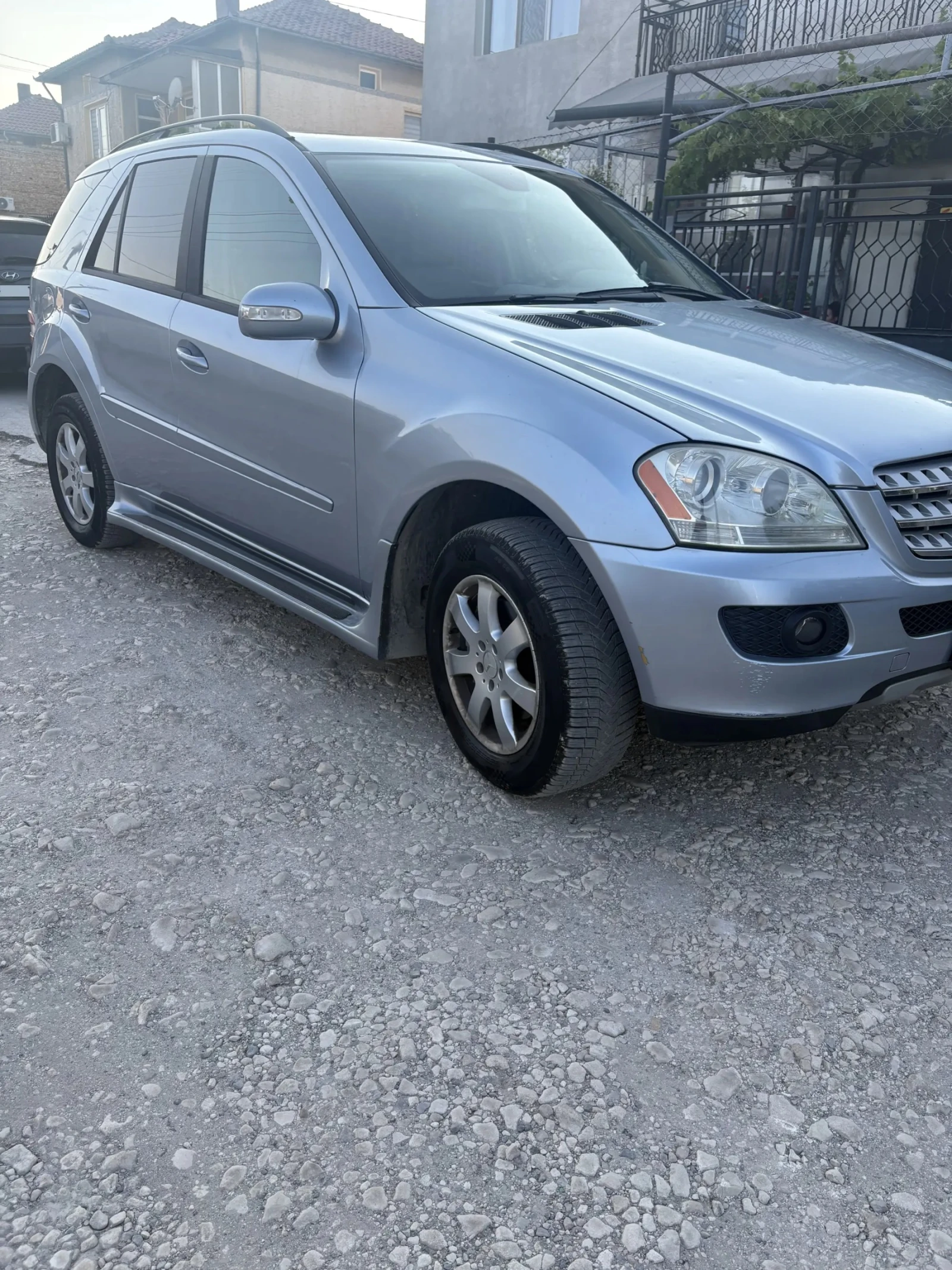 Mercedes-Benz ML 350, снимка 7 - Автомобили и джипове - 55345743