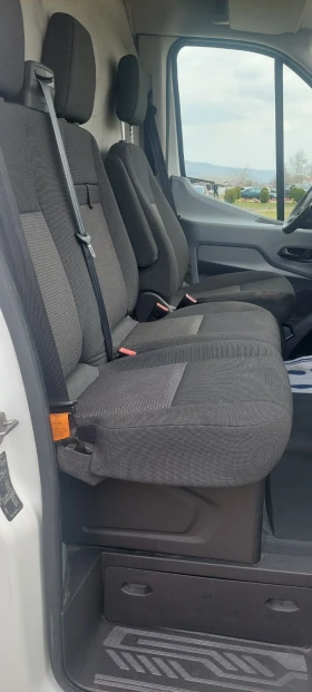 Ford Transit 2.2 TDCI  клима, снимка 10