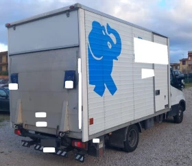Iveco Daily 2.3 Фургон с падащ борд, снимка 3