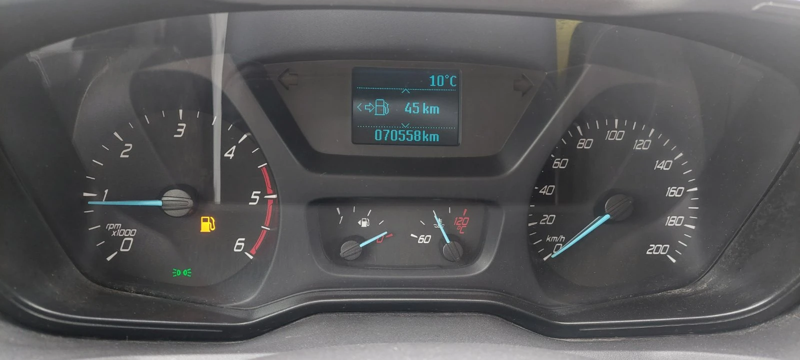 Ford Transit 2.2 TDCI  клима, снимка 11 - Бусове и автобуси - 53875014