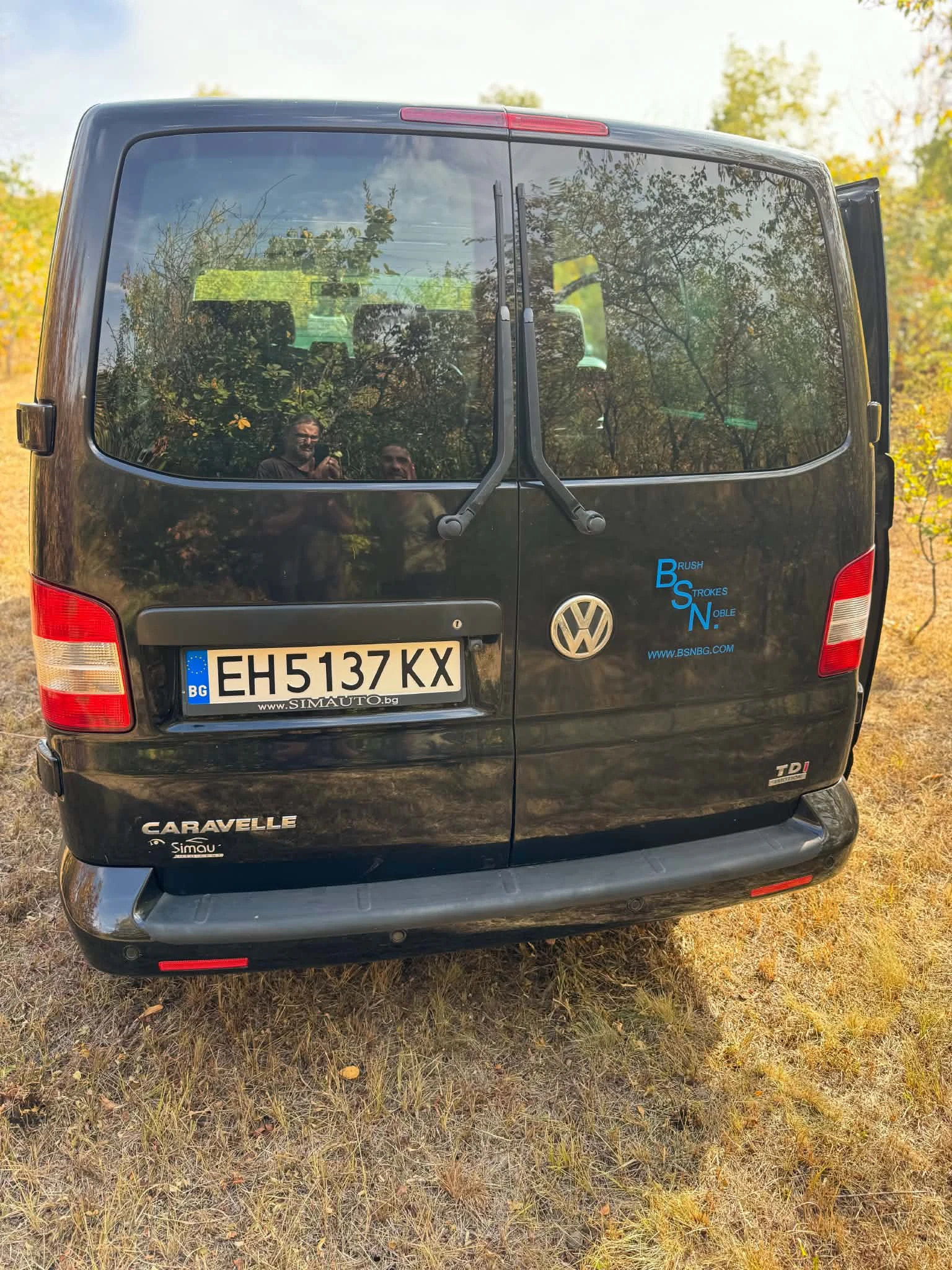 VW Caravelle, снимка 3 - Бусове и автобуси - 56462644