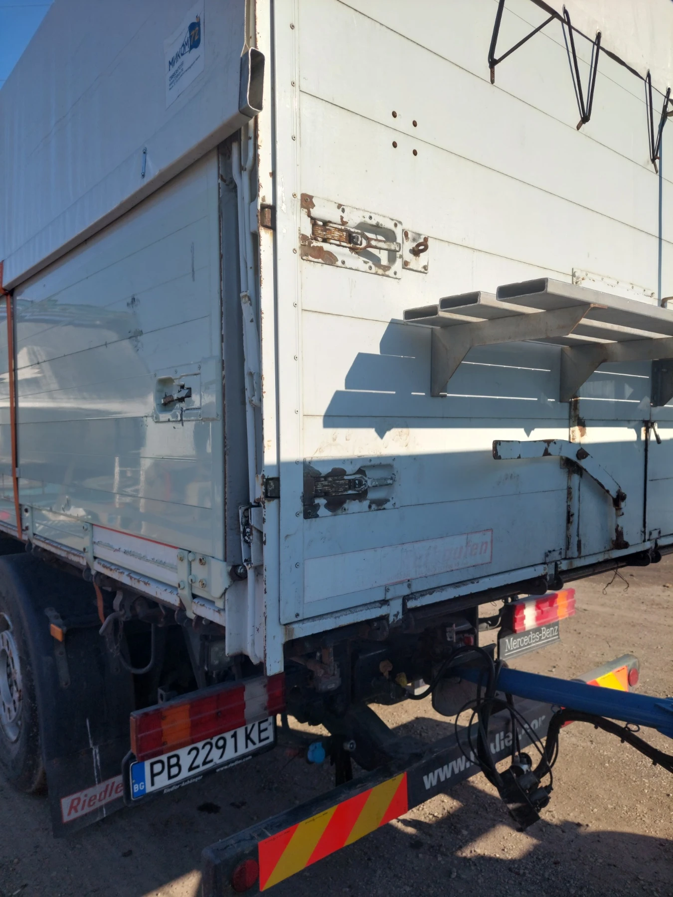 Mercedes-Benz Henger 25-46 - изображение 9