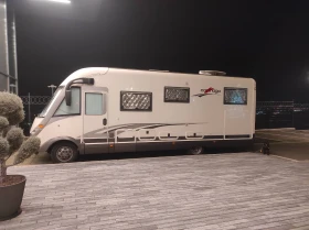 Кемпер Carthago Chic I51 S Plus IVECO 50C18 3.0d 16V 214kc, снимка 7