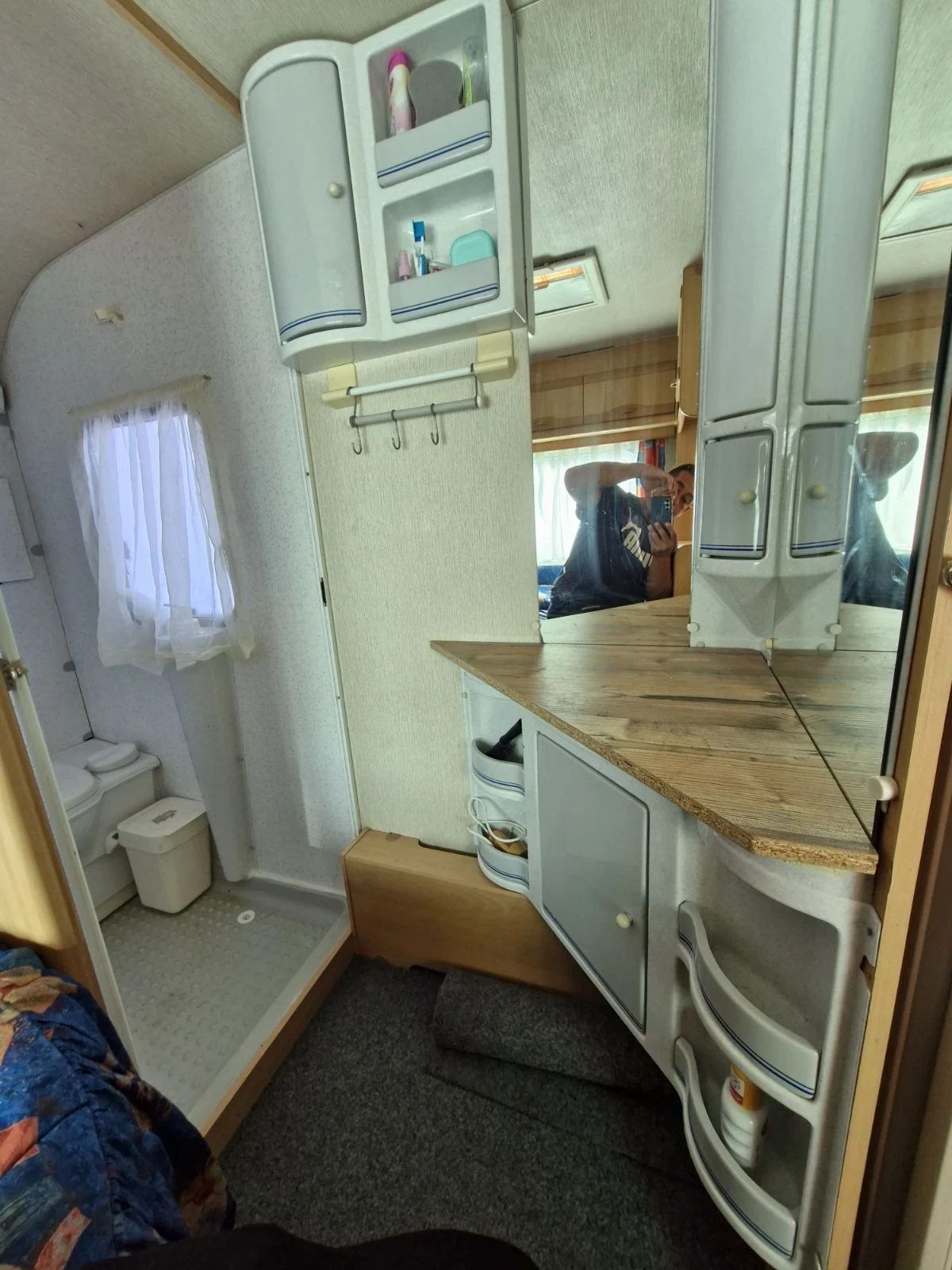 Каравана Adria Unica 542 , снимка 7 - Каравани и кемпери - 56681042