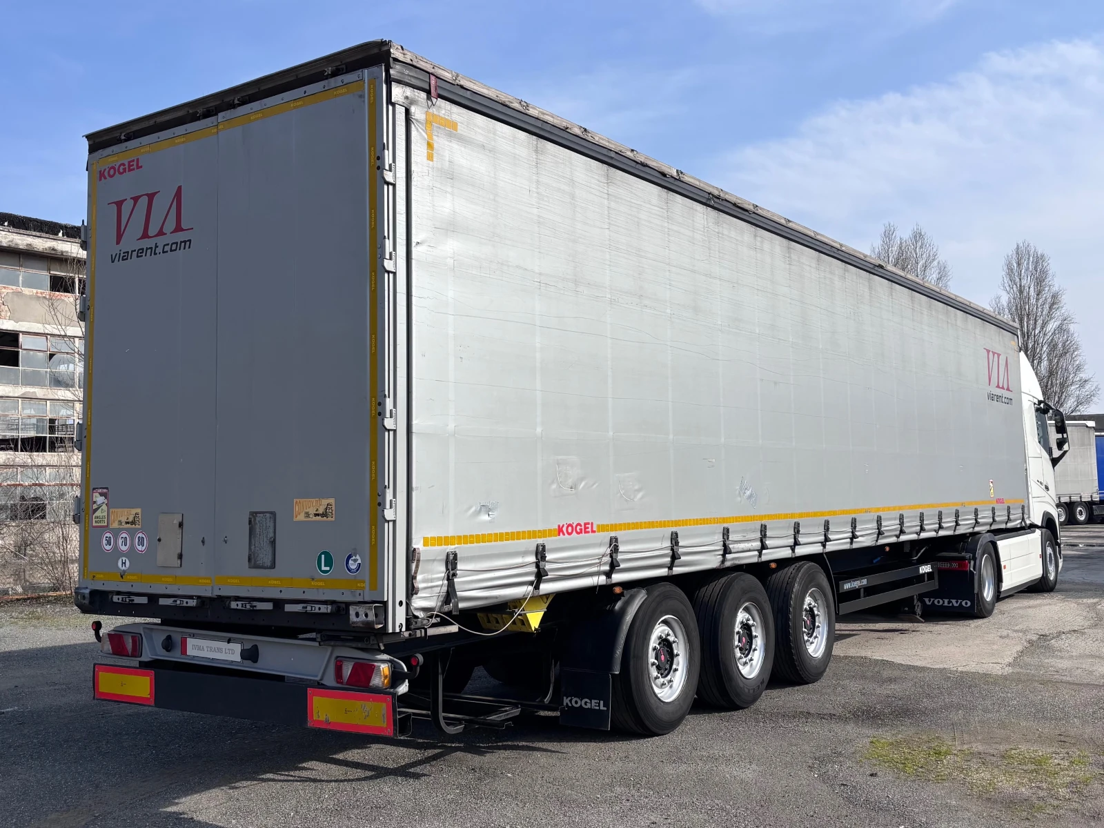 Полуремарке Koegel БОГЕ, НОВ ВНОС