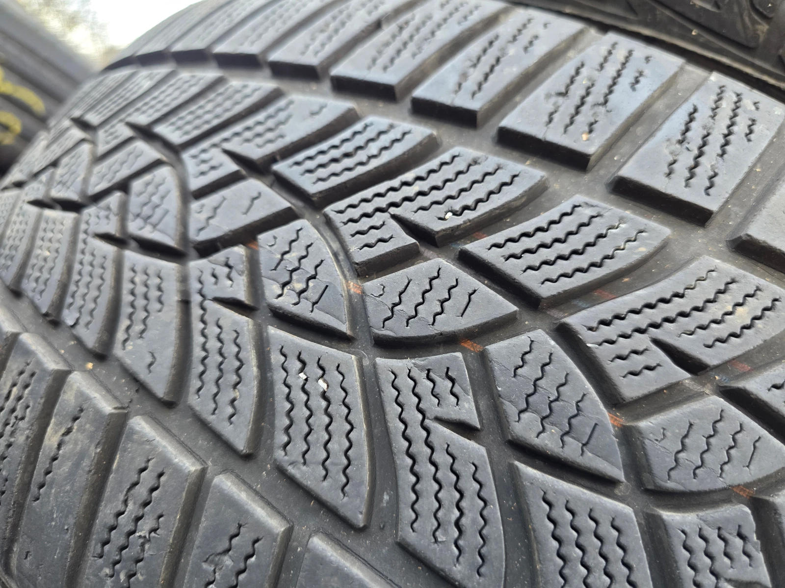 ���� 205/50R17 | Mobile.bg � ����������� 5