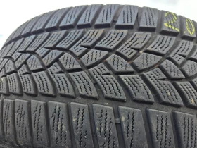 Гуми Зимни 205/50R17, снимка 2 - Гуми и джанти - 53015128