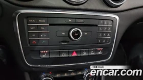 Mercedes-Benz CLA 200 4MATIC, снимка 11