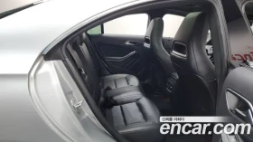 Mercedes-Benz CLA 200 4MATIC, снимка 15