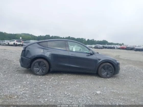 Tesla Model Y PREMIUM REAR-WHEEL DRIVE, снимка 13